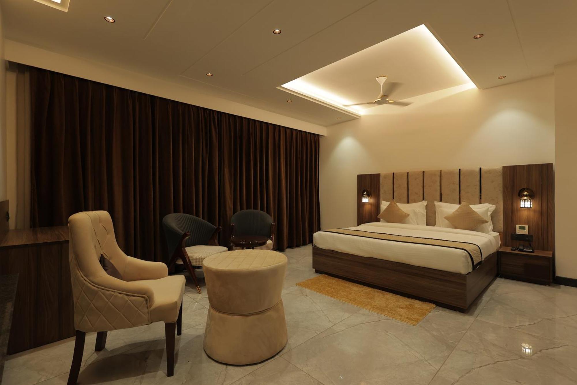 Hotel Snj Taj Grand à Agra  Extérieur photo